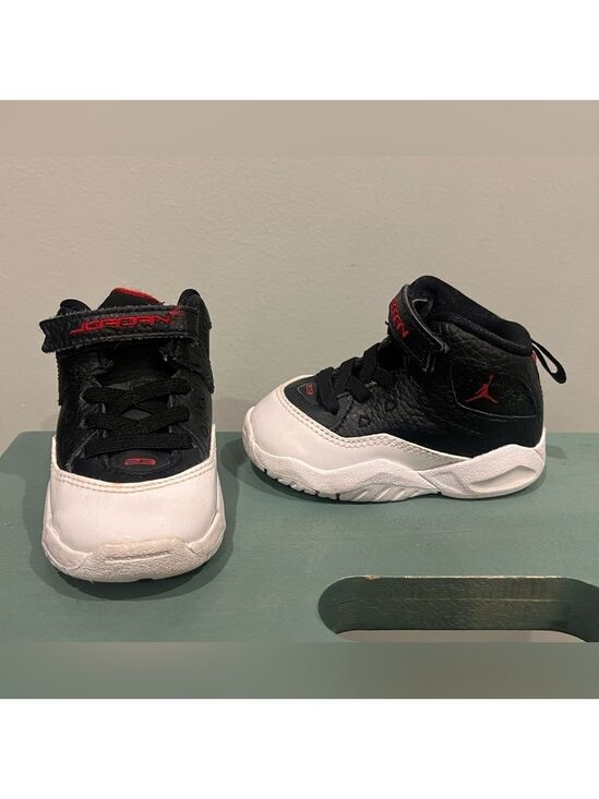 Jordan Other - Jordan Toddler 4C Black/White/Red Bloyal Sneakers